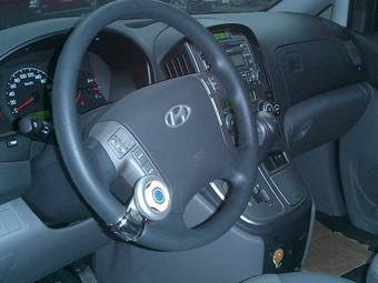 2009 Hyundai Grand Starex Wallpapers