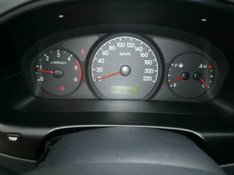 2009 Hyundai Grand Starex Pictures