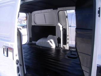 2009 Hyundai Grand Starex Images