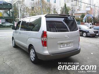 2009 Hyundai Grand Starex Pictures