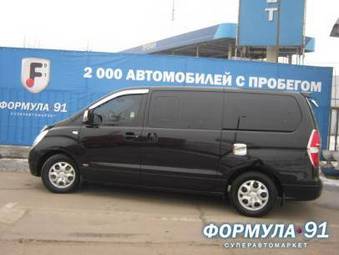 2009 Hyundai Grand Starex Photos