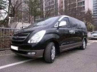 2009 Hyundai Grand Starex Photos