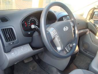 2009 Hyundai Grand Starex Wallpapers
