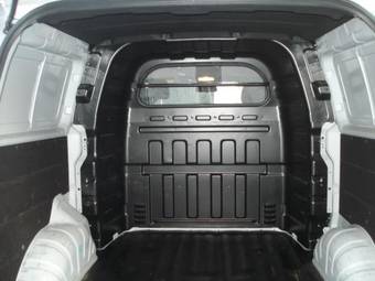 2009 Hyundai Grand Starex Photos