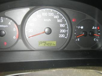 2009 Hyundai Grand Starex Pictures