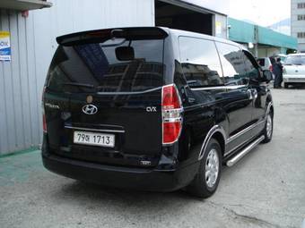 2009 Hyundai Grand Starex Photos