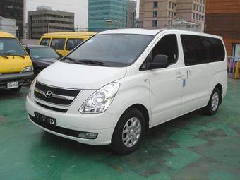 2009 Hyundai Grand Starex Pics