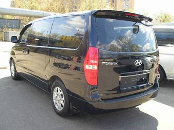 2009 Hyundai Grand Starex Photos