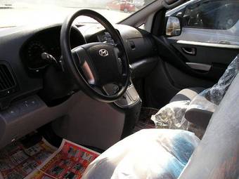 2009 Hyundai Grand Starex Wallpapers