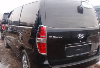 2009 Hyundai Grand Starex Photos