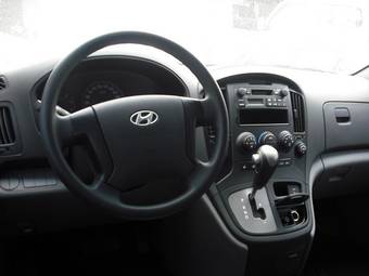 2009 Hyundai Grand Starex Wallpapers
