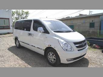 2009 Hyundai Grand Starex Pictures