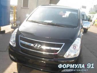 2009 Hyundai Grand Starex Photos