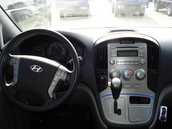 2009 Hyundai Grand Starex Wallpapers