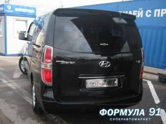 2009 Hyundai Grand Starex Photos