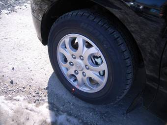 2010 Hyundai Grand Starex Photos