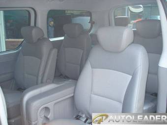 2010 Hyundai Grand Starex Wallpapers