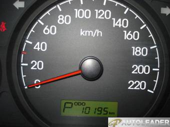2010 Hyundai Grand Starex Pics