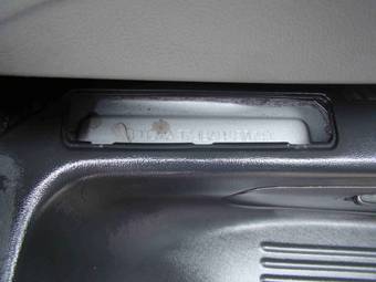 2010 Hyundai Grand Starex Pics