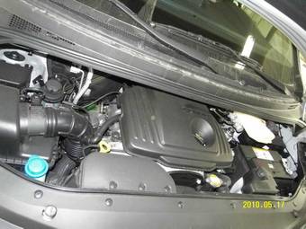 2010 Hyundai Grand Starex Pictures