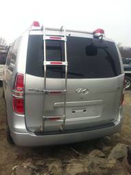 2010 Hyundai Grand Starex Wallpapers