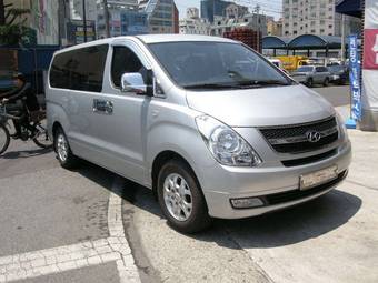 2010 Hyundai Grand Starex Wallpapers