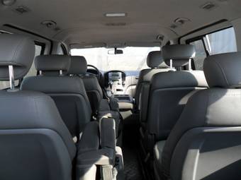 2010 Hyundai Grand Starex Wallpapers
