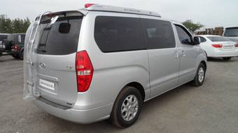 2010 Hyundai Grand Starex Wallpapers