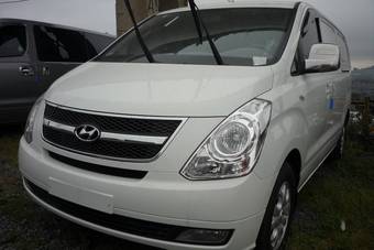 2011 Hyundai Grand Starex Photos