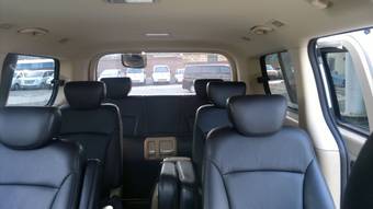 2011 Hyundai Grand Starex Images