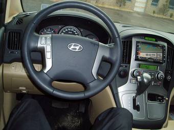 2011 Hyundai Grand Starex For Sale