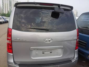 2011 Hyundai Grand Starex Photos