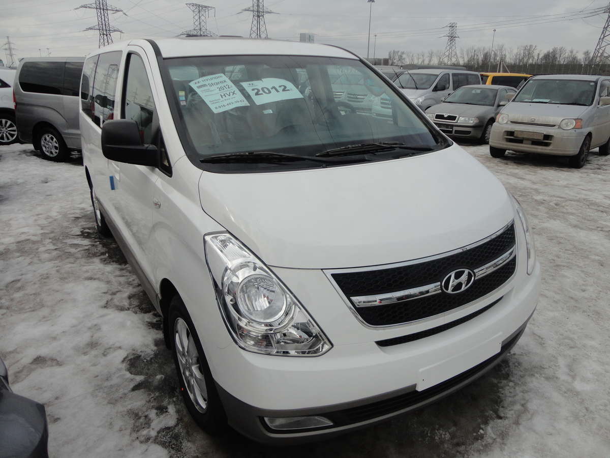 Hyundai grand starex 2012