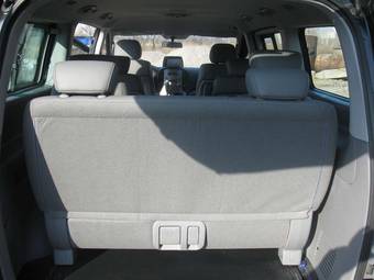 2012 Hyundai Grand Starex Pictures