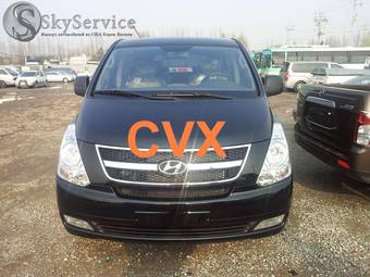 2012 Hyundai Grand Starex Photos