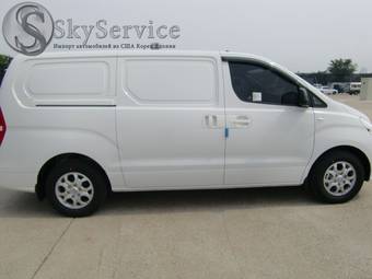 2012 Hyundai Grand Starex Pics