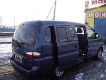 2005 Hyundai H1 Pictures