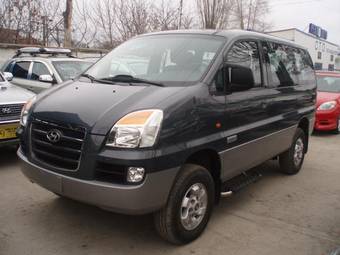 2006 Hyundai H1 Pictures