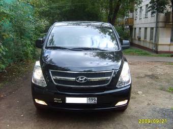 2008 Hyundai H1 Photos