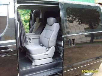 2008 Hyundai H1 Photos