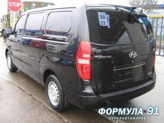 2008 Hyundai H1 Pics