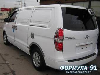 2008 Hyundai H1 Photos