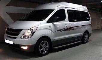 2008 Hyundai H1 Photos