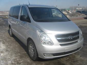 2008 Hyundai H1 Photos