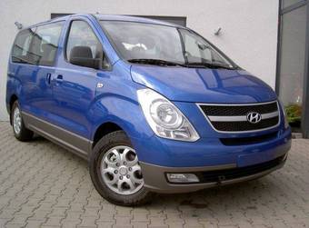 2009 Hyundai H1 Photos