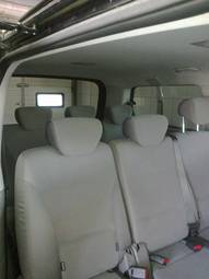 2010 Hyundai H1 Pictures