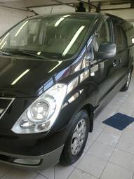 2010 Hyundai H1 Wallpapers