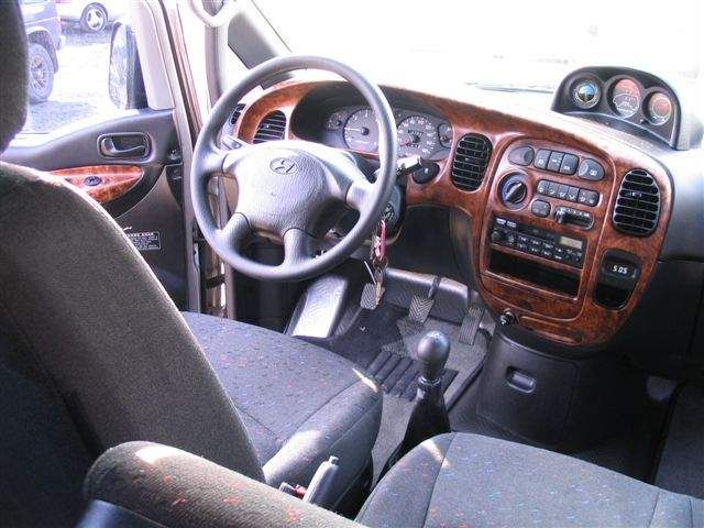 2001 Hyundai H 1