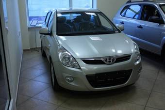 2009 Hyundai I20 Photos