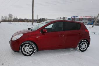 2010 Hyundai I20 Photos